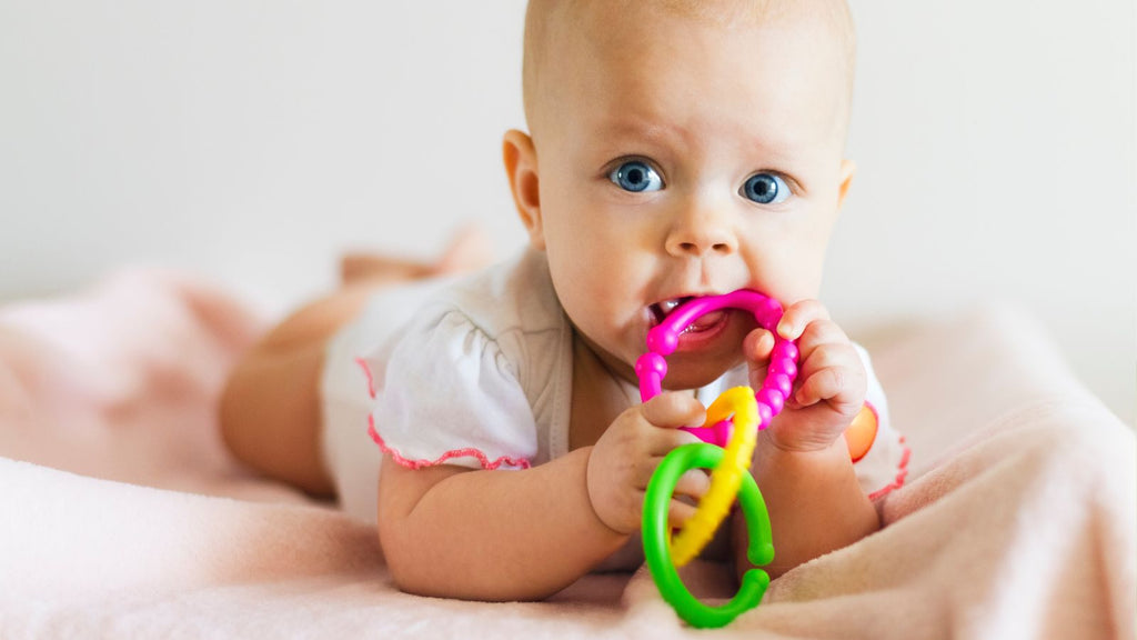 Un anneau de dentition pour bébé : pourquoi faire ?